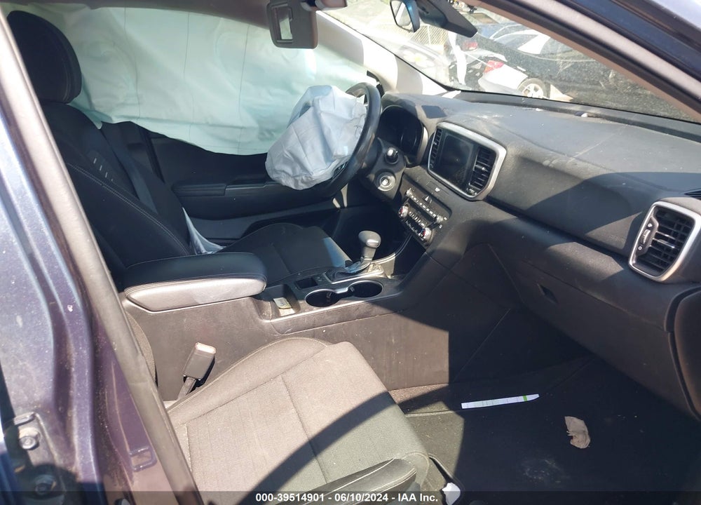 2020 KIA SPORTAGE LX VIN: KNDPM3AC0L7704661