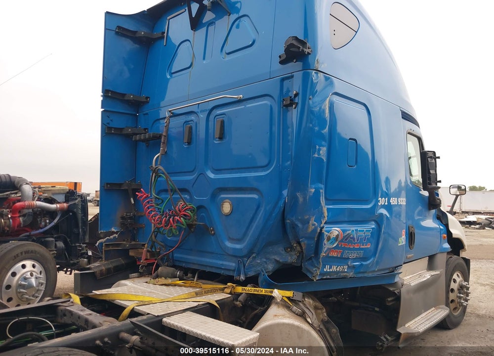 2018 FREIGHTLINER CASCADIA 125 VIN: 1FUJGLDR6JLJK4972