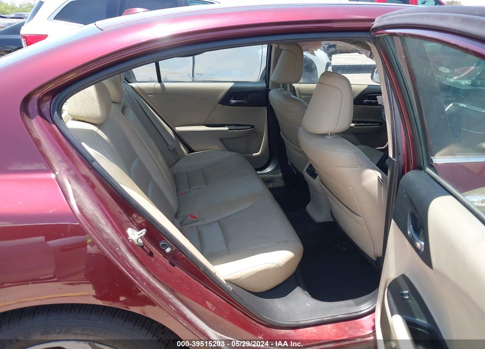 2016 HONDA ACCORD EX-L VIN: 1HGCR2F82GA018954