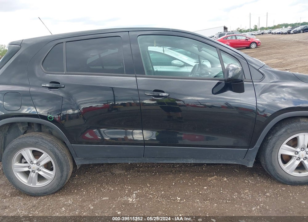 2020 CHEVROLET TRAX AWD LS VIN: KL7CJNSB4LB066692
