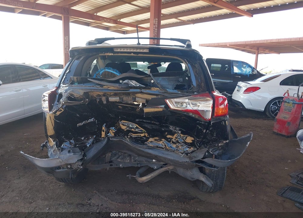 2013 TOYOTA RAV4 XLE VIN: 2T3WFREV1DW041529