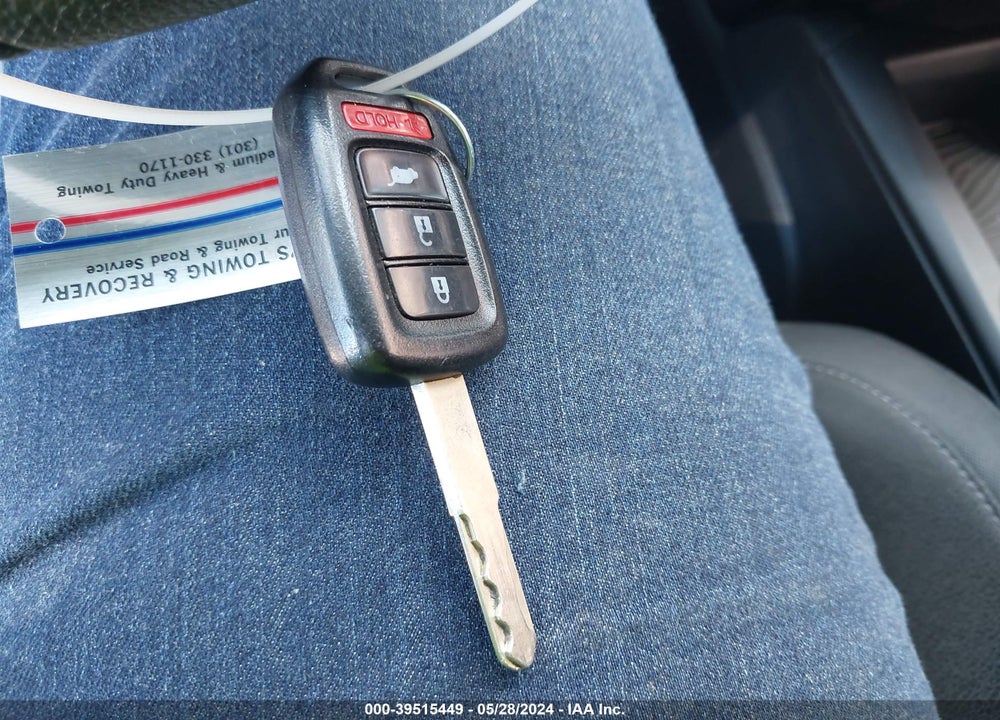 2018 HONDA CR-V LX VIN: 2HKRW6H36JH220772