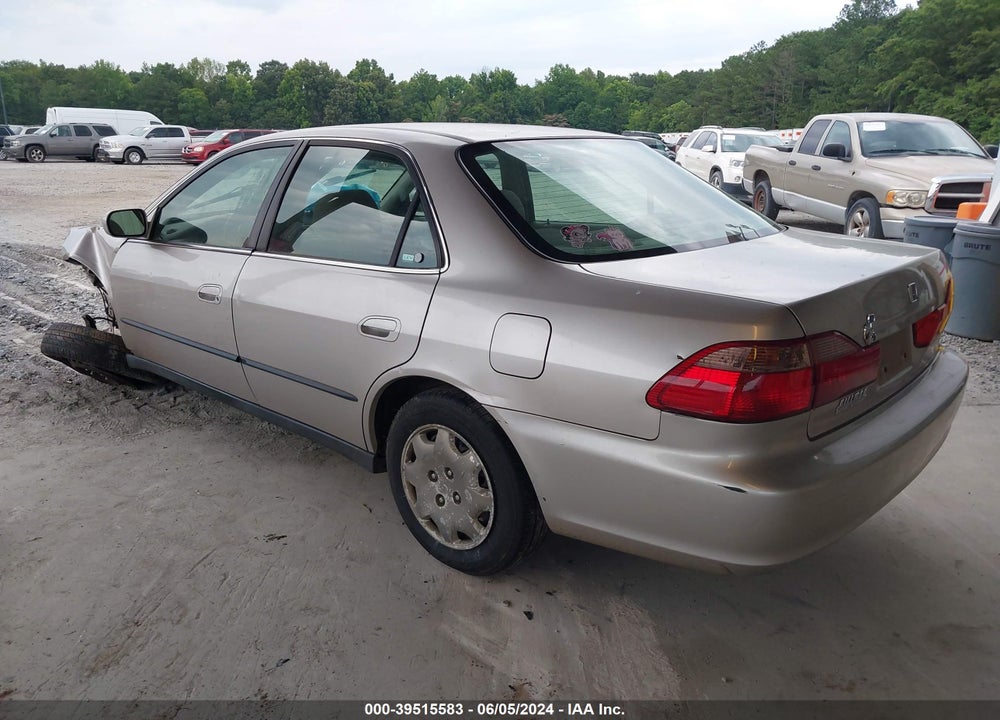 1998 HONDA ACCORD LX VIN: 1HGCG5645WA139027