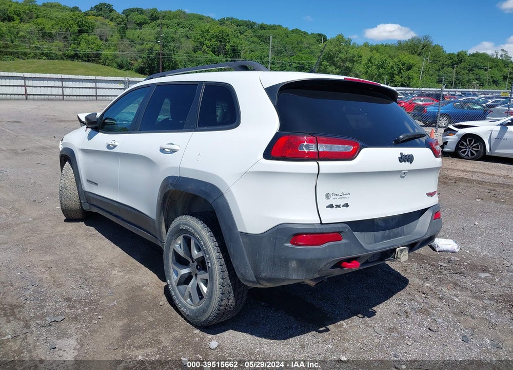 2015 JEEP CHEROKEE VIN: 1C4PJMBB9FW642398
