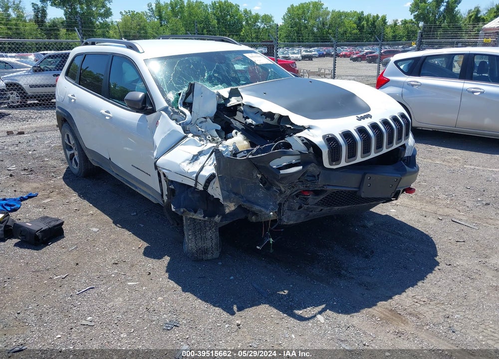 2015 JEEP CHEROKEE VIN: 1C4PJMBB9FW642398