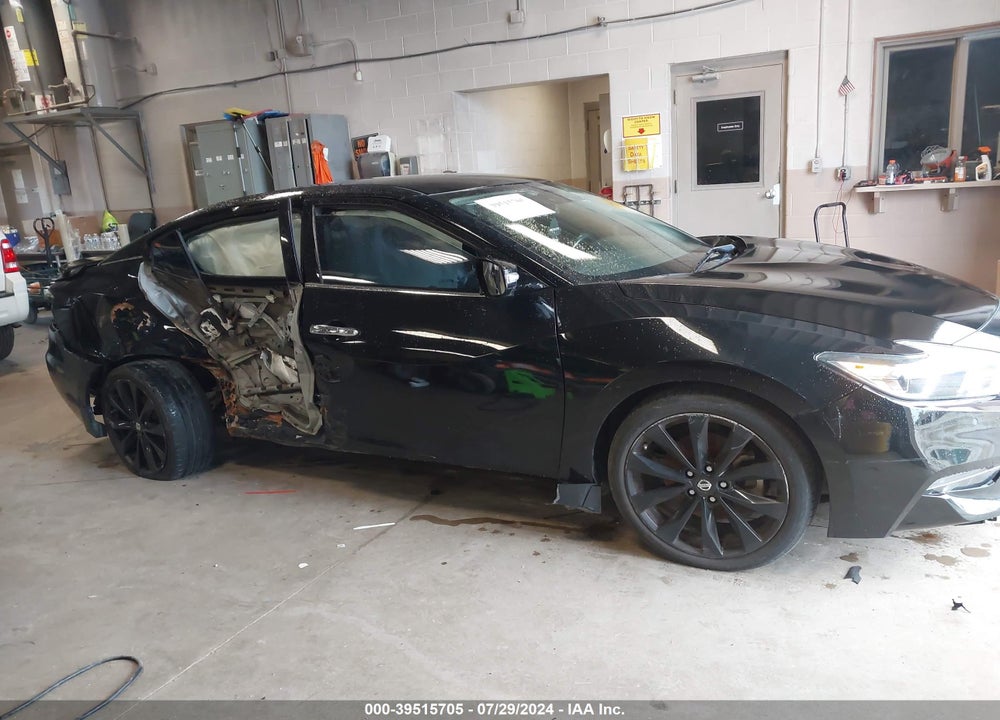 2018 NISSAN MAXIMA 3.5 SR VIN: 1N4AA6AP8JC383370