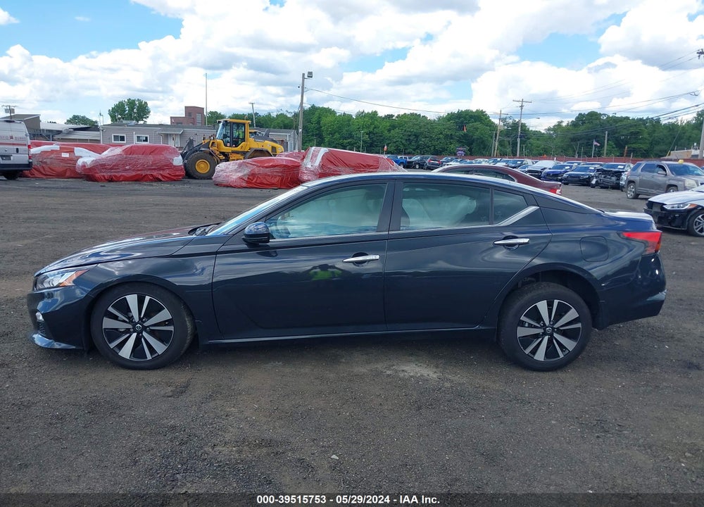2022 NISSAN ALTIMA SV INTELLIGENT AWD VIN: 1N4BL4DW5NN358880