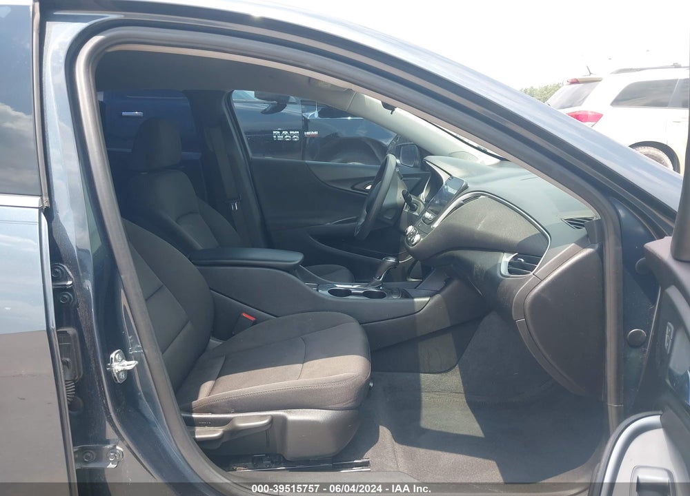 2019 CHEVROLET MALIBU 1LS VIN: 1G1ZB5ST6KF212304