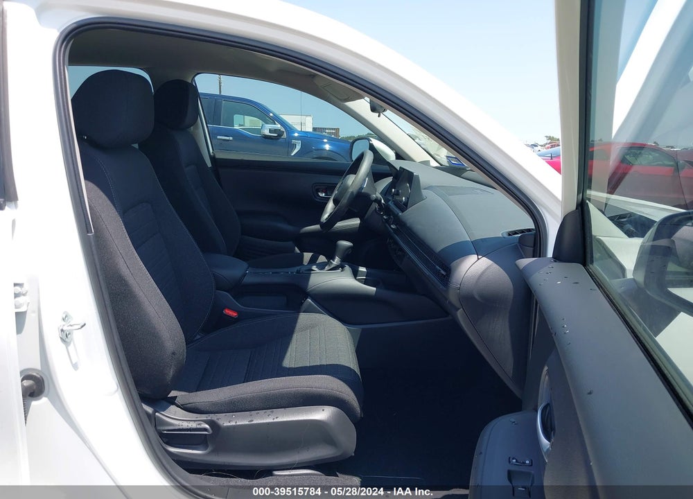 2024 HONDA HR-V 2WD LX VIN: 3CZRZ1H34RM752161