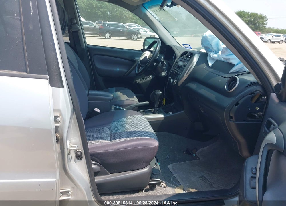 2005 TOYOTA RAV4 VIN: JTEGD20V550053418