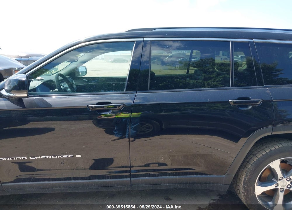 2023 JEEP GRAND CHEROKEE L LIMITED 4X4 VIN: 1C4RJKBGXP8806627