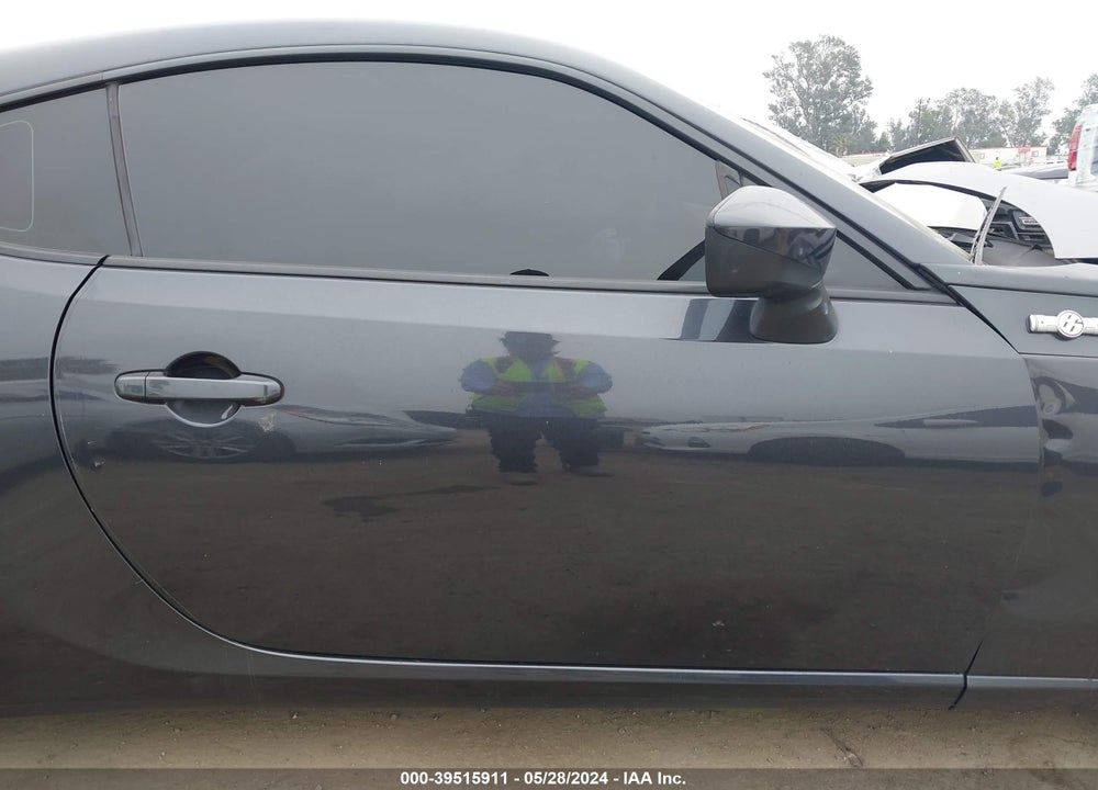 2016 SCION FR-S VIN: JF1ZNAA19G8709338