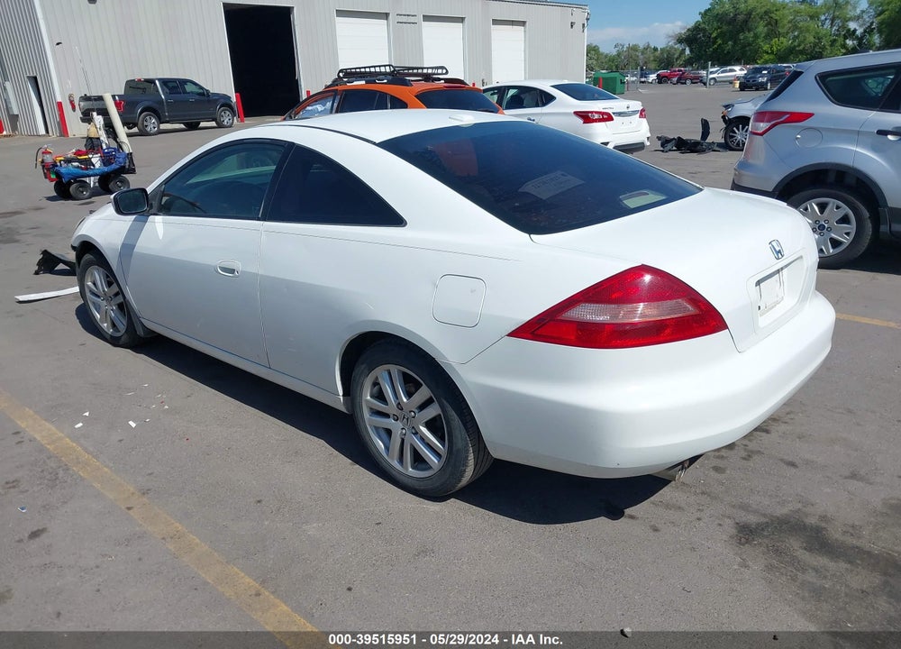2005 HONDA ACCORD 3.0 EX VIN: 1HGCM82745A004551
