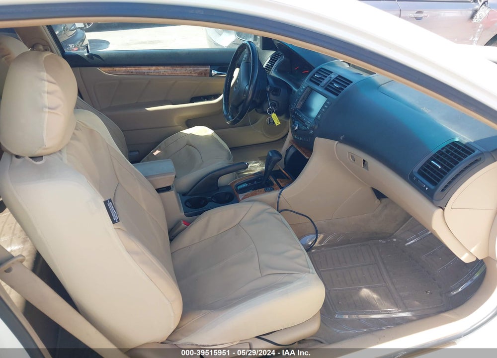 2005 HONDA ACCORD 3.0 EX VIN: 1HGCM82745A004551