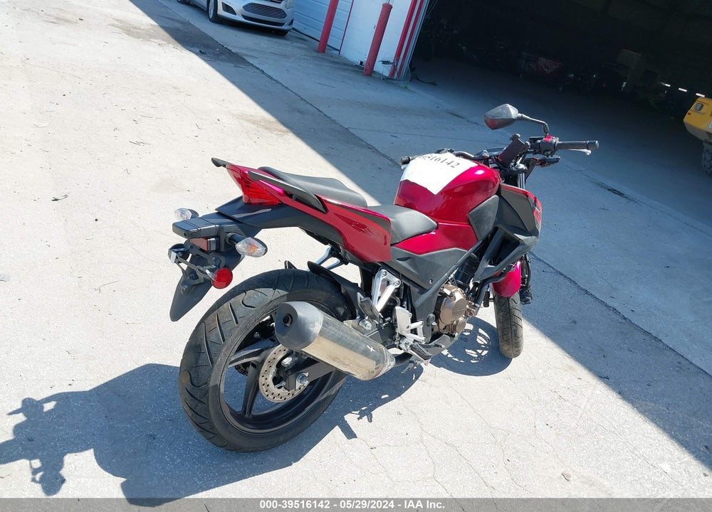 2018 HONDA CB300 F VIN: MLHNC5216J5400808