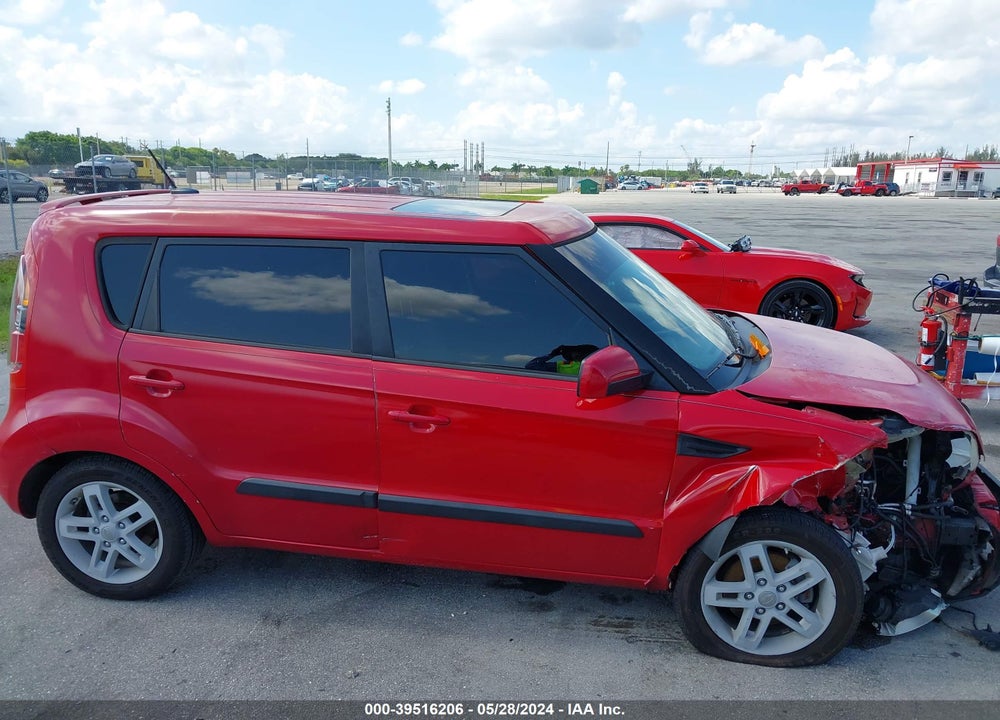 2011 KIA SOUL VIN: KNDJT2A23B7218595