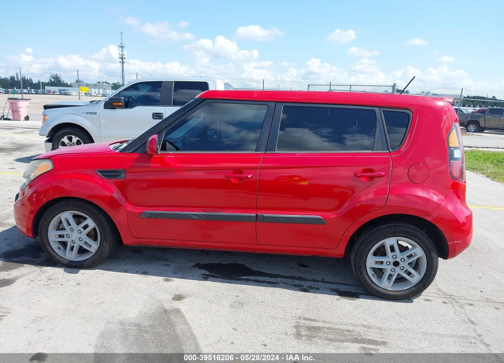 2011 KIA SOUL VIN: KNDJT2A23B7218595