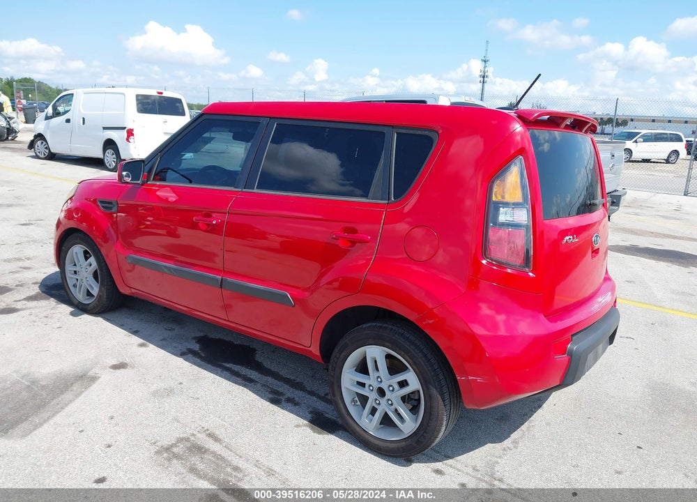 2011 KIA SOUL VIN: KNDJT2A23B7218595