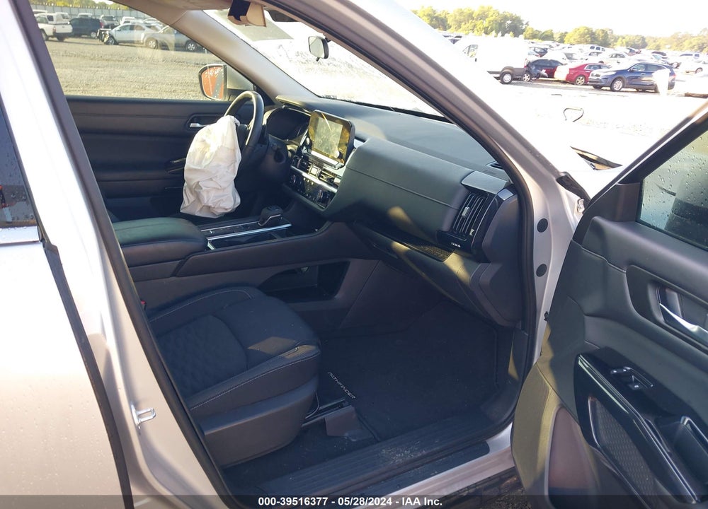 2022 NISSAN PATHFINDER SV 2WD VIN: 5N1DR3BAXNC253276