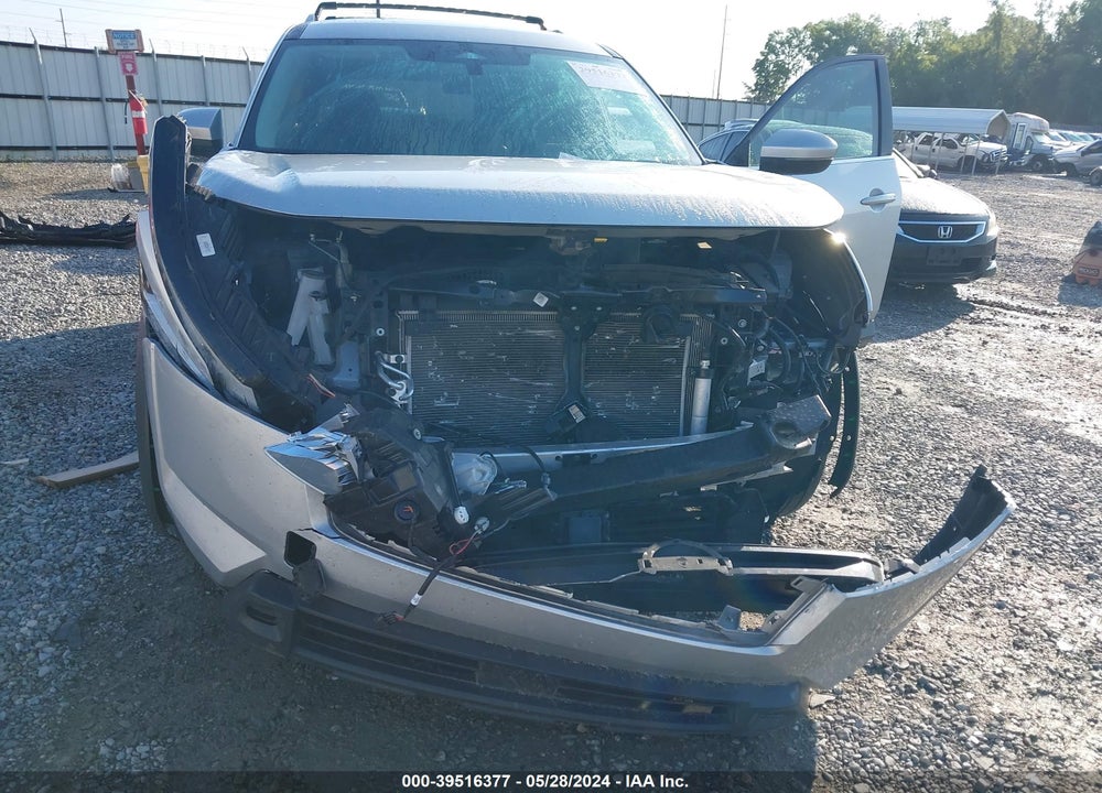 2022 NISSAN PATHFINDER SV 2WD VIN: 5N1DR3BAXNC253276