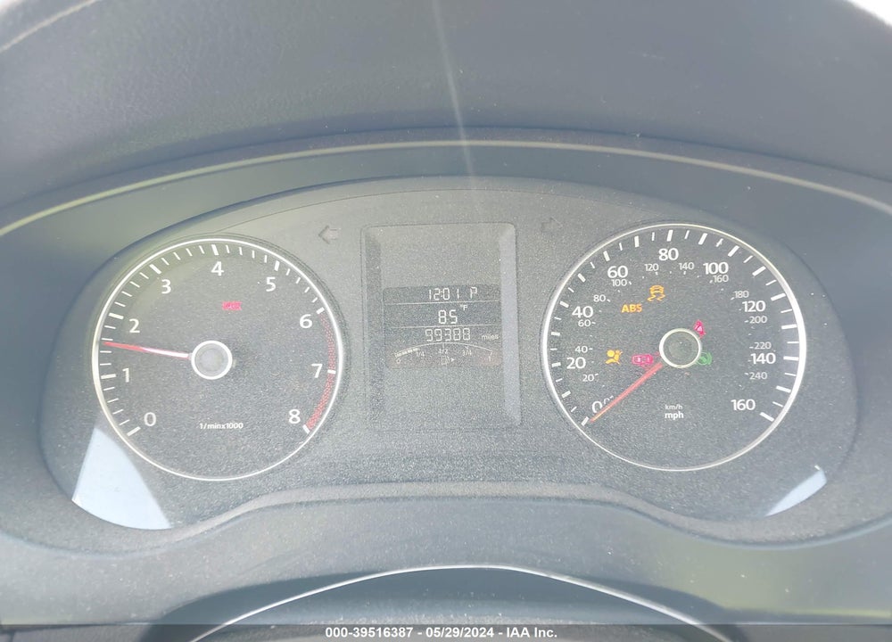 2012 VOLKSWAGEN JETTA 2.5L SE VIN: 3VWDP7AJ9CM325127