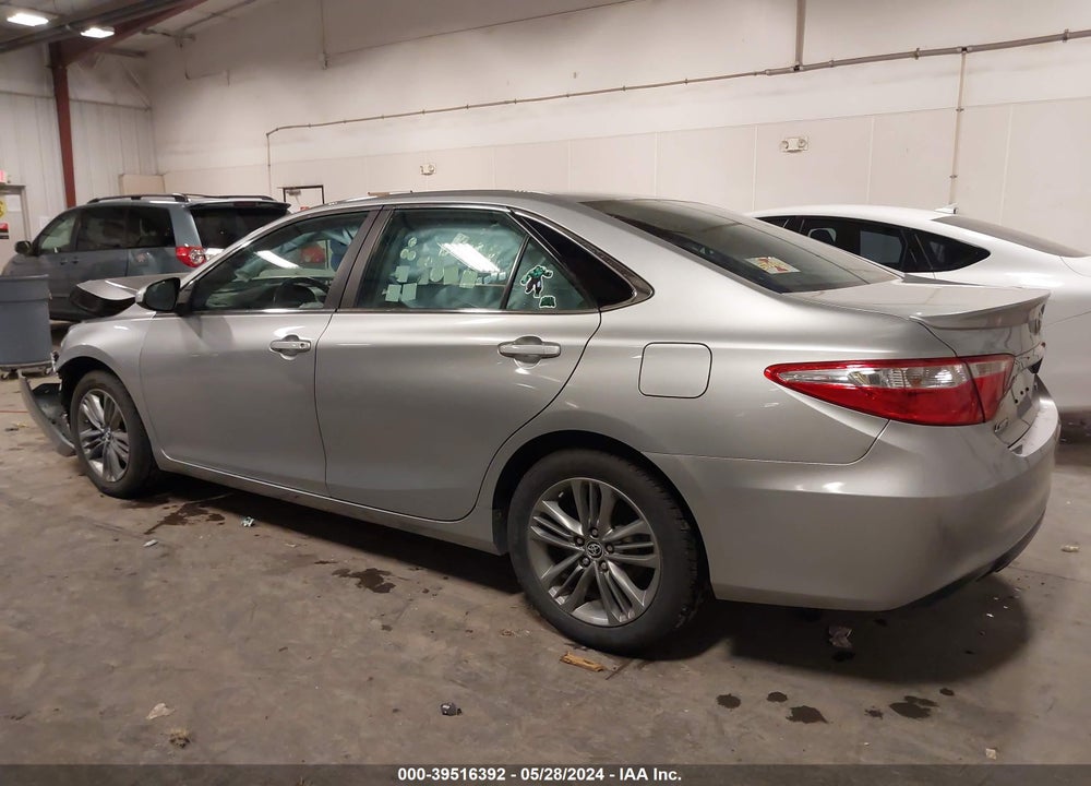 2016 TOYOTA CAMRY SE VIN: 4T1BF1FK2GU122766