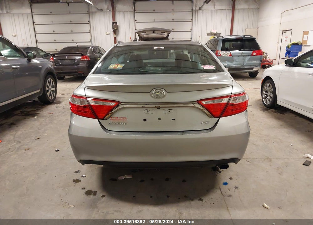 2016 TOYOTA CAMRY SE VIN: 4T1BF1FK2GU122766