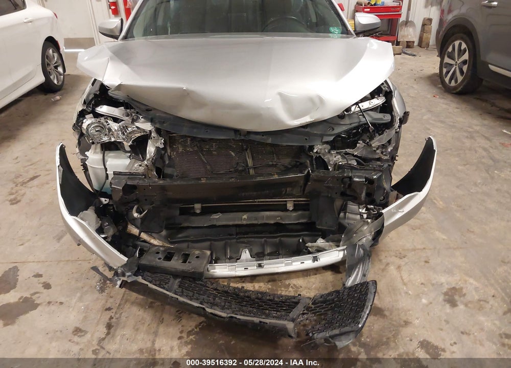 2016 TOYOTA CAMRY SE VIN: 4T1BF1FK2GU122766
