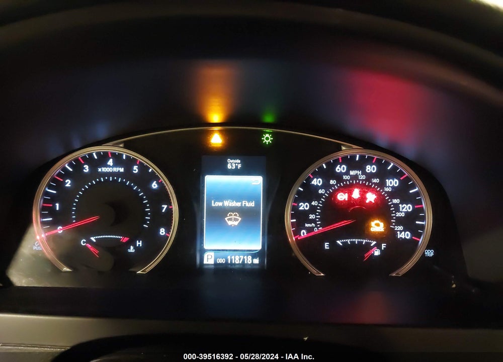 2016 TOYOTA CAMRY SE VIN: 4T1BF1FK2GU122766