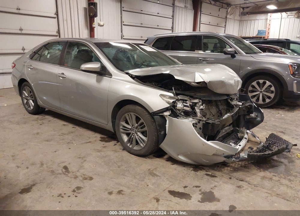 2016 TOYOTA CAMRY SE VIN: 4T1BF1FK2GU122766
