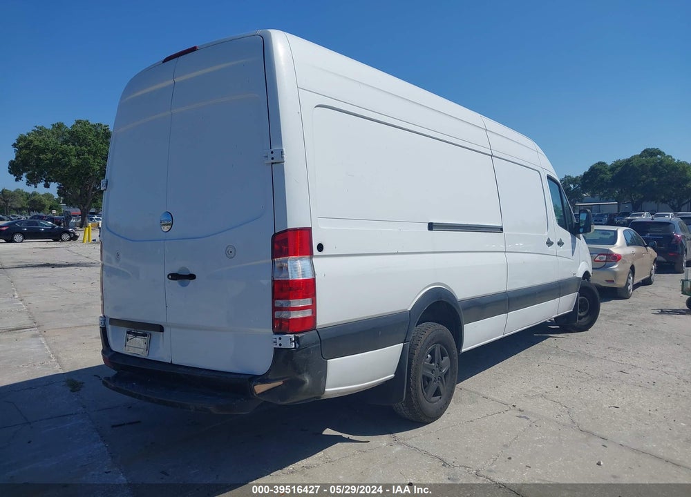2010 FREIGHTLINER SPRINTER 2500 VIN: WDYPE8CC8A5448161