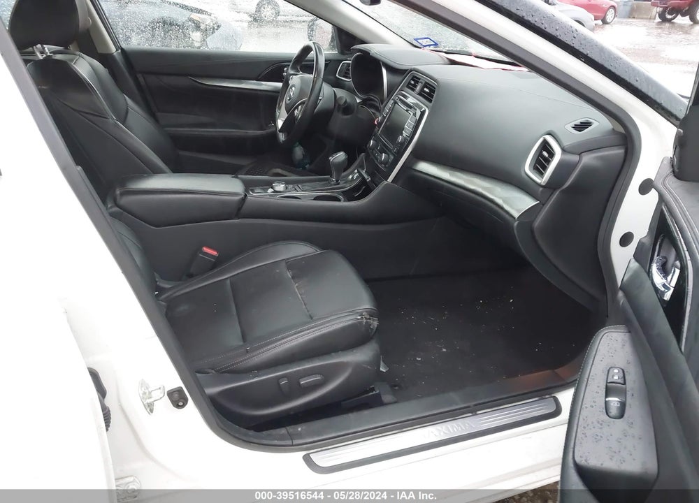 2020 NISSAN MAXIMA SL XTRONIC CVT VIN: 1N4AA6DVXLC377020