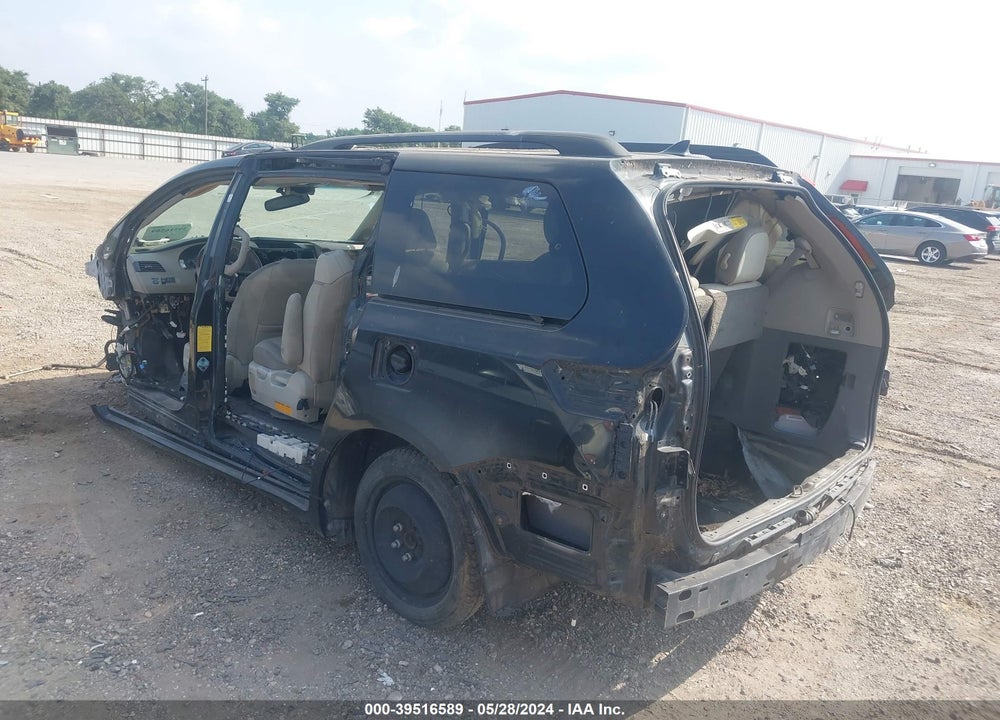 2011 TOYOTA SIENNA LIMITED V6 VIN: 5TDYK3DC9BS088842