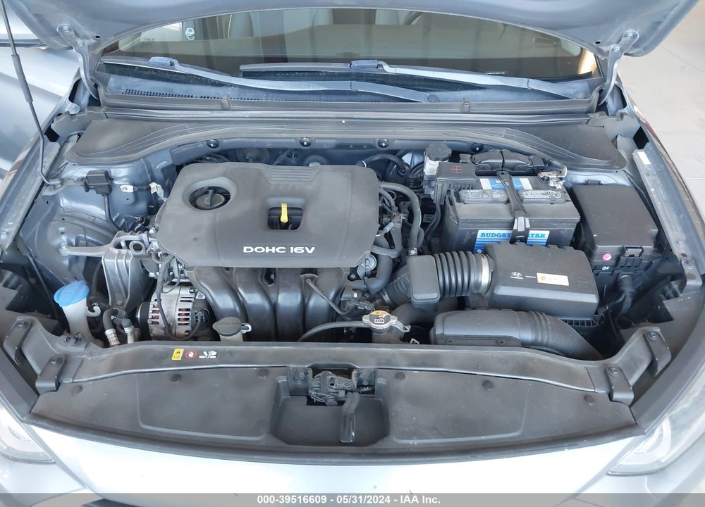 2017 HYUNDAI ELANTRA SE VIN: KMHD74LF8HU117166