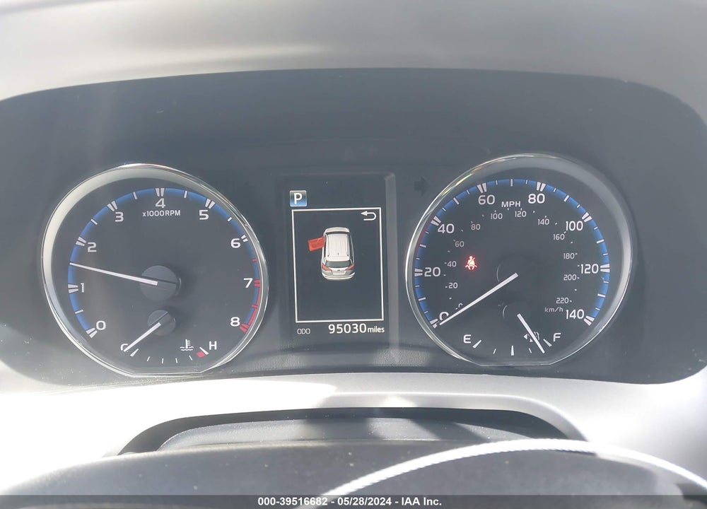 2016 TOYOTA RAV4 XLE VIN: 2T3WFREV1GW271026