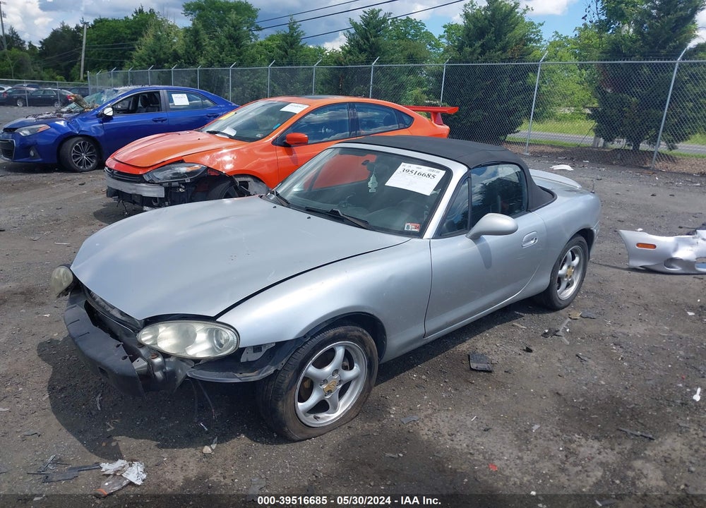 2002 MAZDA MX-5 MIATA CLOTH/LS/SE VIN: JM1NB353420230373