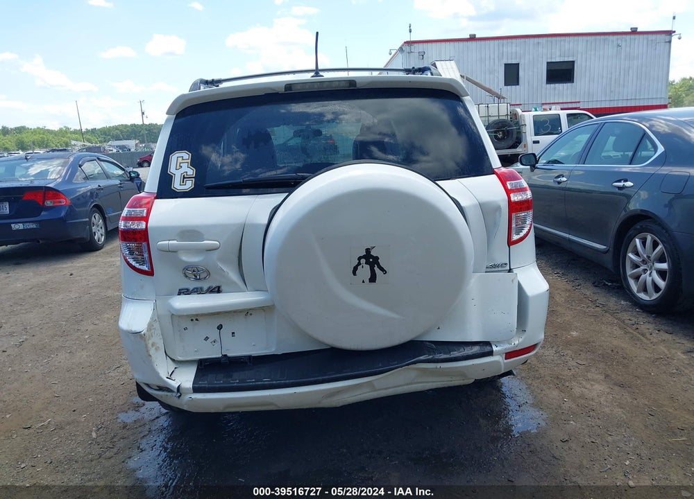 2011 TOYOTA RAV4 BASE V6 VIN: JTMBK4DV1BD018714