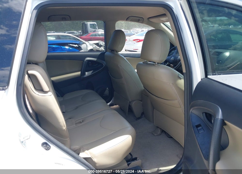 2011 TOYOTA RAV4 BASE V6 VIN: JTMBK4DV1BD018714