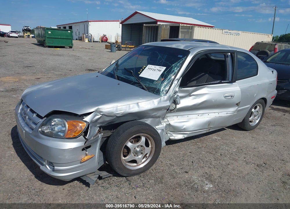 2005 HYUNDAI ACCENT GLS/GT VIN: KMHCG35C25U328075