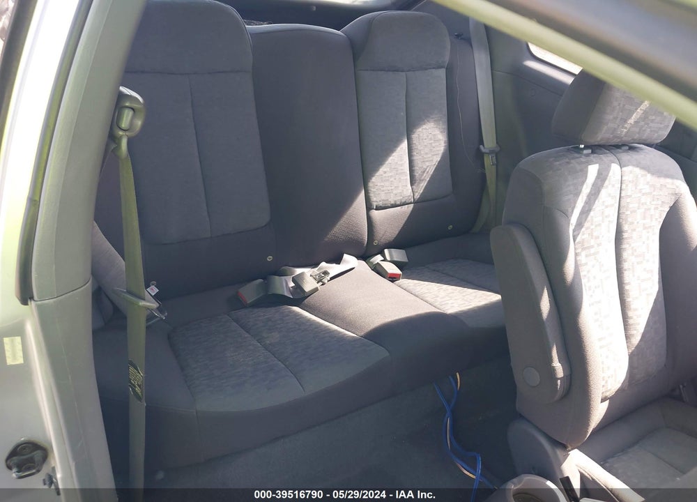 2005 HYUNDAI ACCENT GLS/GT VIN: KMHCG35C25U328075