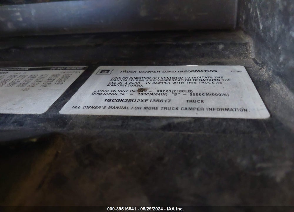 1999 CHEVROLET SILVERADO 2500 LS VIN: 1GCGK29U2XE135617