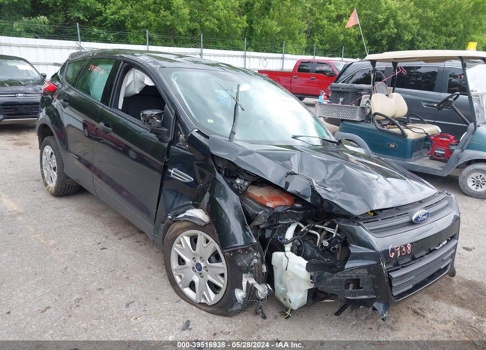 2015 FORD ESCAPE S VIN: 1FMCU0F72FUC78000