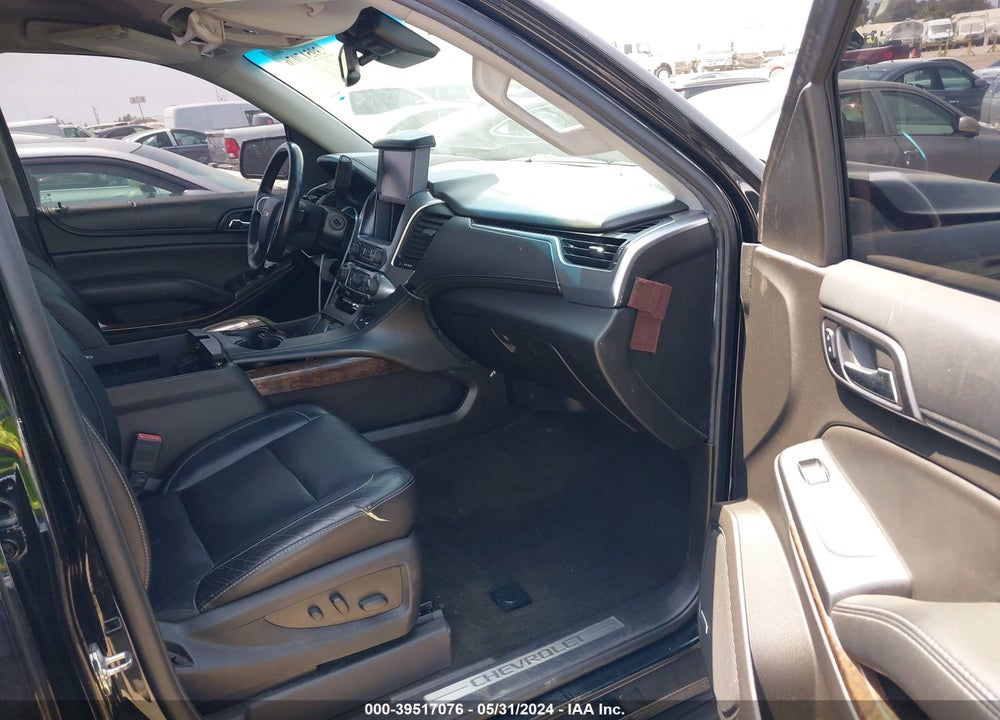 2017 CHEVROLET SUBURBAN LT VIN: 1GNSCHKC9HR179000