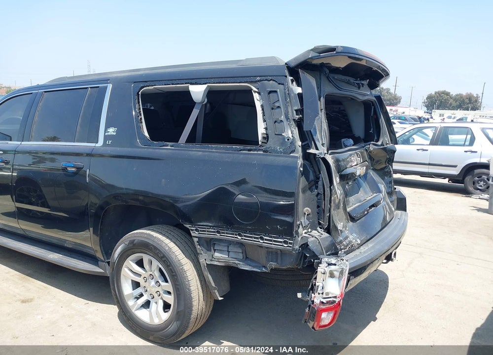 2017 CHEVROLET SUBURBAN LT VIN: 1GNSCHKC9HR179000