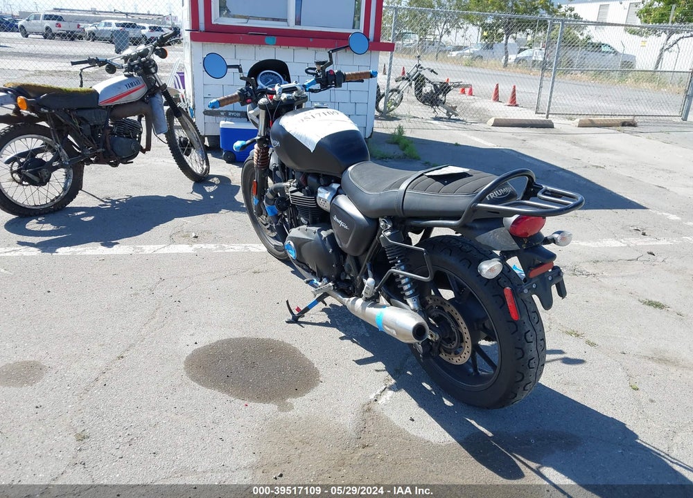 2016 TRIUMPH MOTORCYCLE STREET TWIN VIN: SMTD31GN5GT744543