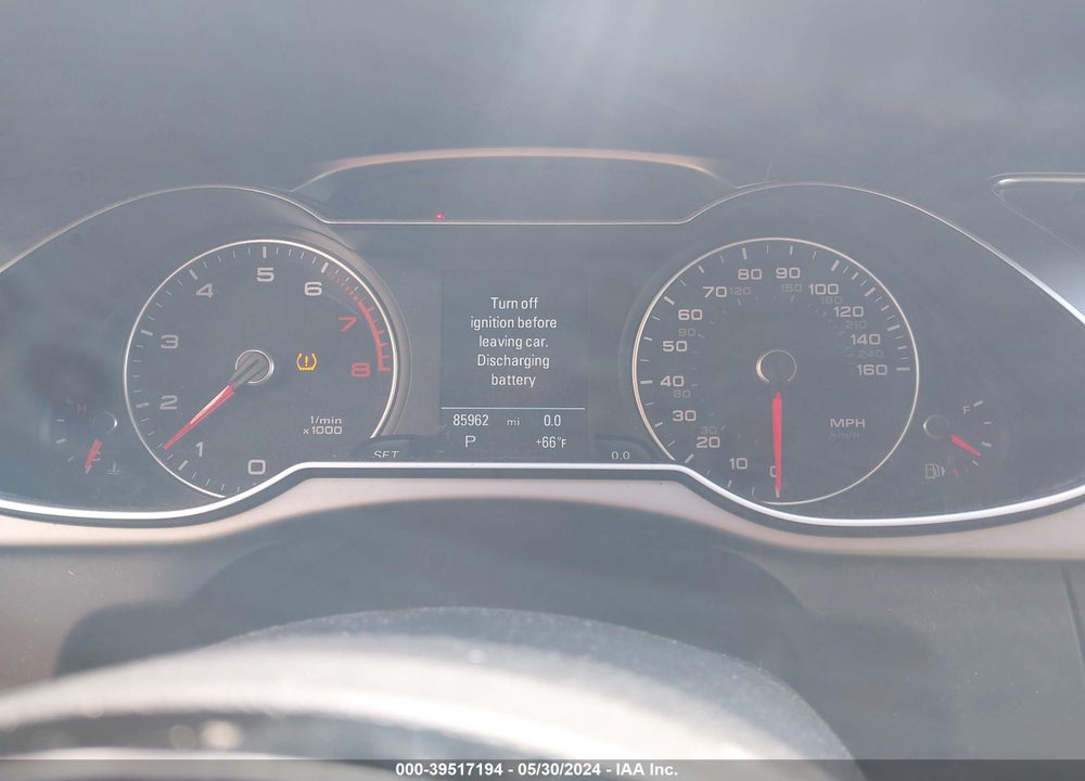 2013 AUDI A4 2.0T PREMIUM VIN: WAUFFAFL1DN035717