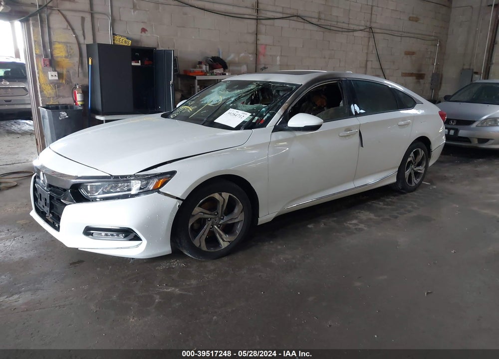 2018 HONDA ACCORD VIN: 1HGCV1F58JA079700