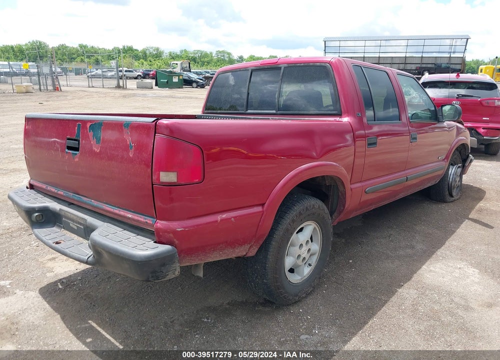 2002 CHEVROLET S-10 LS VIN: 1GCDT13W12K228398