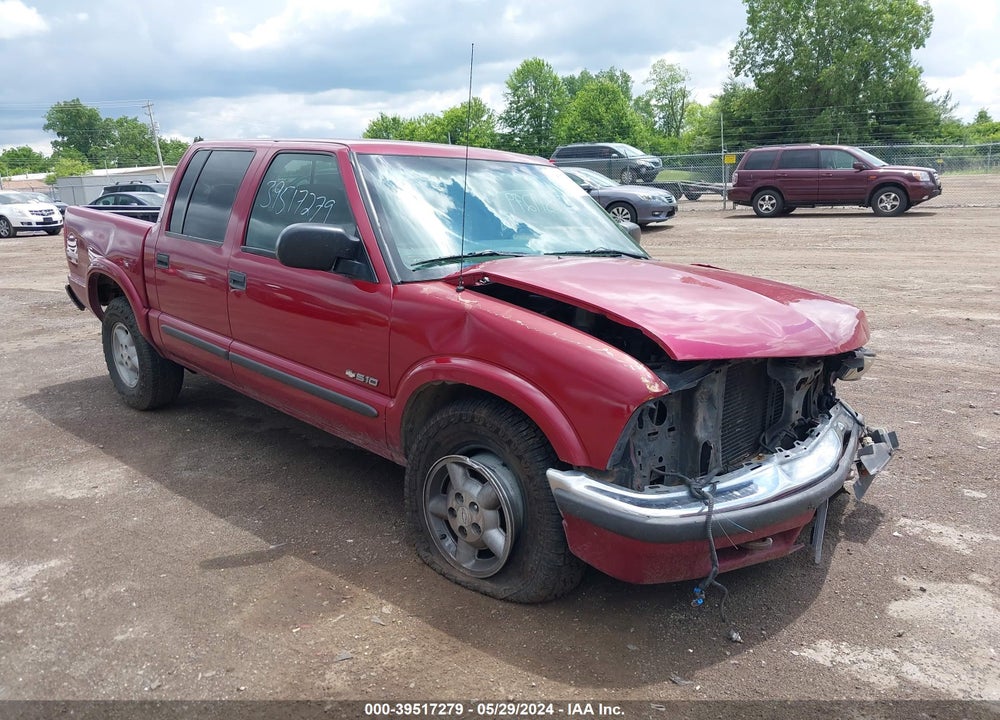 2002 CHEVROLET S-10 LS VIN: 1GCDT13W12K228398