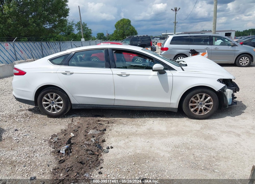 2016 FORD FUSION S VIN: 3FA6P0G74GR231685